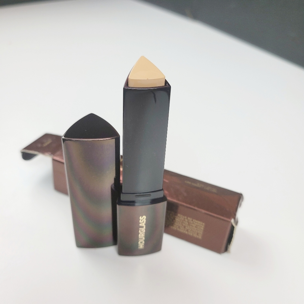 HOURGLASS Vanish Seamless Finish Foundation Stick  Ivory new